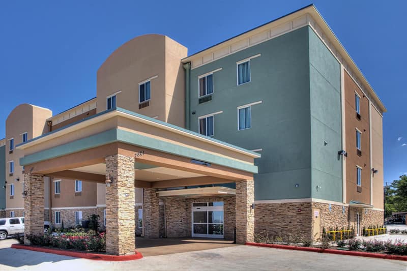 Comfort Inn & Suites Fort Worth West I-30 NAS JRB — building