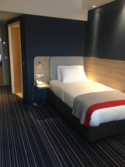 Holiday Inn Express Geneva Airport by IHG — photo 4