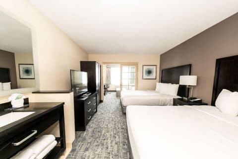 Best Western Inn & Suites San Diego Zoo -SeaWorld Area — photo 3