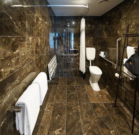 Jephson Hotel & Apartments — photo 4