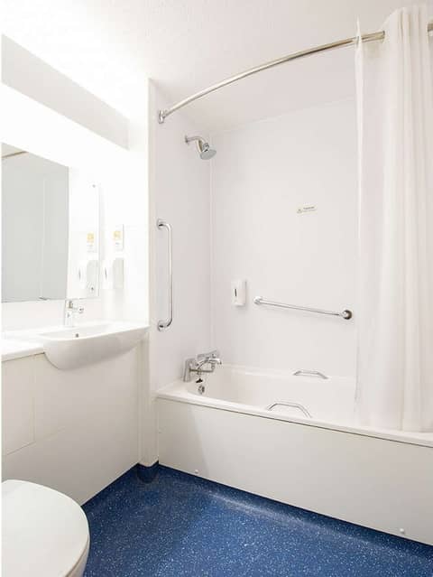 Travelodge Glasgow Central — photo 4