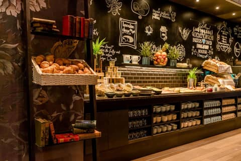 Motel One Manchester-St. Peter's Square — photo 4