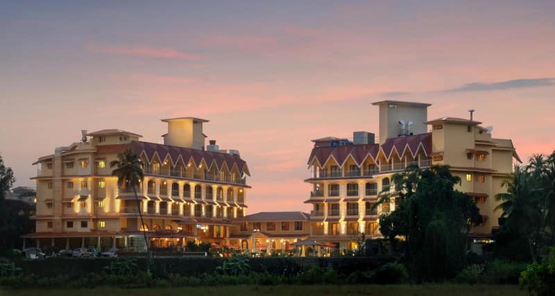 Acron Candolim Regina — building
