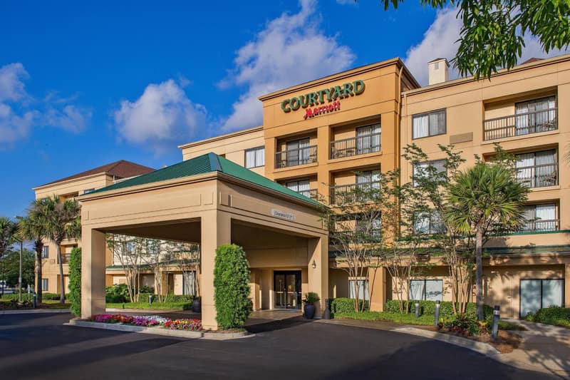 Courtyard by Marriott North Charleston Airport Coliseum — building