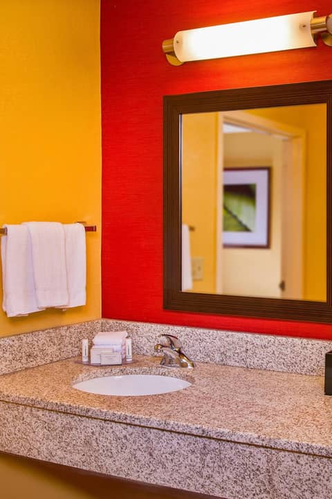 Courtyard by Marriott North Charleston Airport Coliseum — photo 8