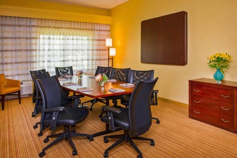 Courtyard by Marriott North Charleston Airport Coliseum — photo 9
