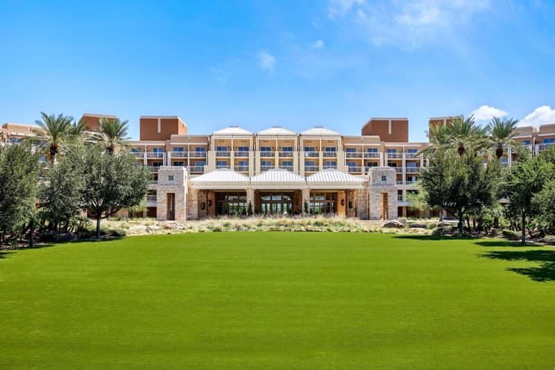 JW Marriott Phoenix Desert Ridge Resort & Spa — building