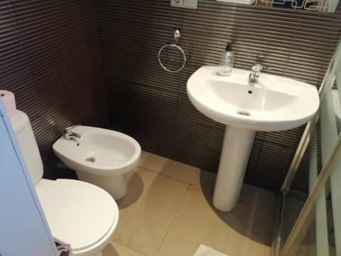 Apartamento Gutenberg — bathroom