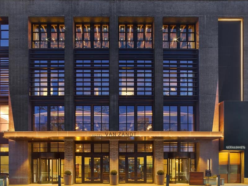 Hotel Van Zandt — building