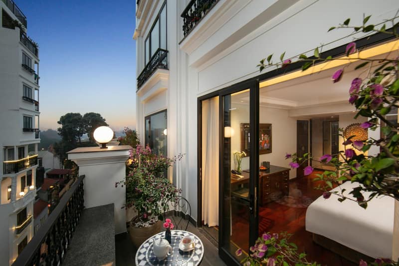 Lucien Hanoi Lakeside Hotel & Rooftop — balance & terrace