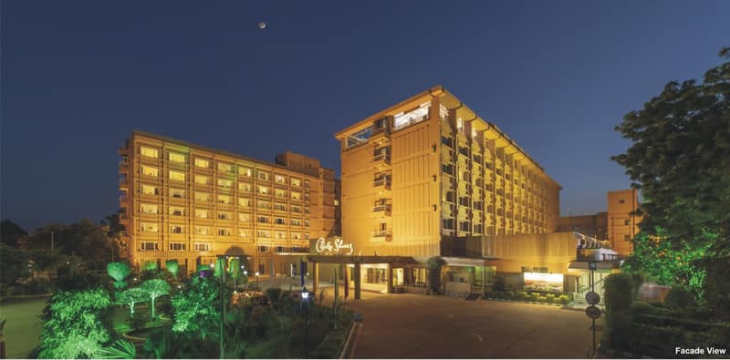 Hotel Clarks Shiraz — building