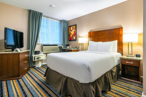 Quality Inn & Suites — photo 3