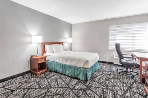 La Quinta Inn by Wyndham Cleveland Independence — photo 3