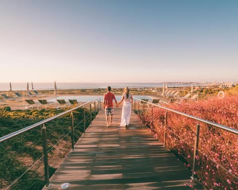 Palmares Beach House Hotel - Adults Friendly — human