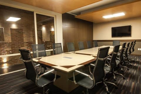 Square Small Luxury Hotel - Nuevo Consulado — photo 4