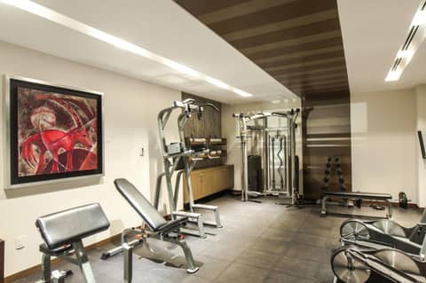 Square Small Luxury Hotel - Nuevo Consulado — photo 7