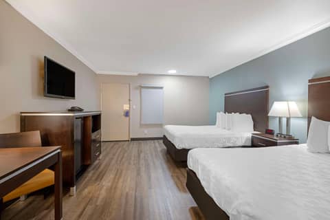 Best Western Courtesy Hotel - Anaheim Resort Amusement Park — photo 2