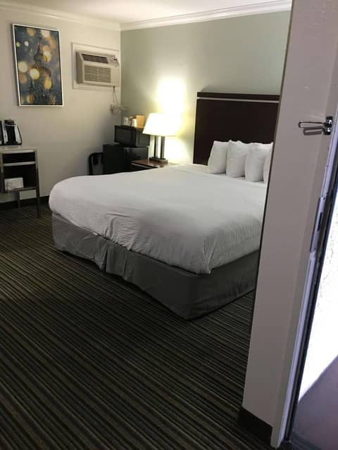 Best Western Courtesy Hotel - Anaheim Resort Amusement Park — photo 5
