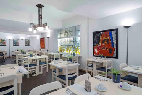 Hôtel Argus by happyCulture — dining
