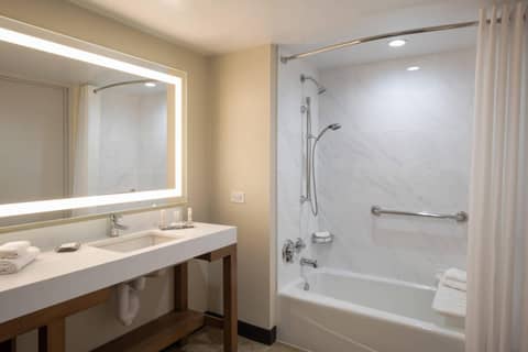 San Diego Marriott Mission Valley — photo 9