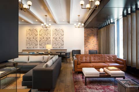 Kimpton Journeyman Hotel by IHG — lounge