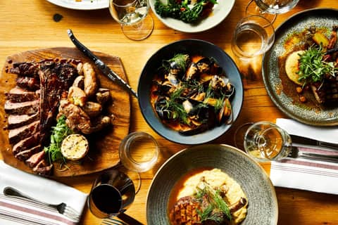 Kimpton Journeyman Hotel by IHG — dining