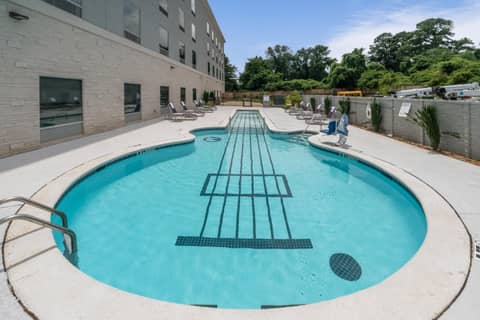 Holiday Inn Express & Suites Memphis Arpt Elvis Presley Blv by IHG — photo 2