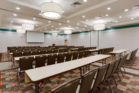 Drury Inn & Suites Charlotte Arrowood — photo 5