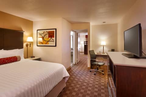 Cortona Inn and Suites Anaheim Resort — photo 5