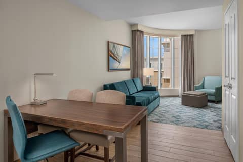 Embassy Suites by Hilton Charleston Harbor Mt. Pleasant — photo 6
