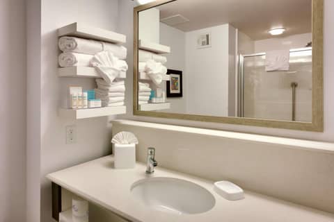 Hampton Inn Salt Lake City Downtown — photo 2