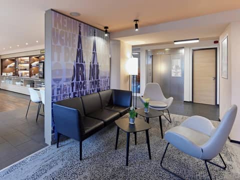B&B Hotel Köln-West — photo 2
