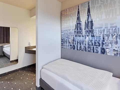 B&B Hotel Köln-West — photo 4