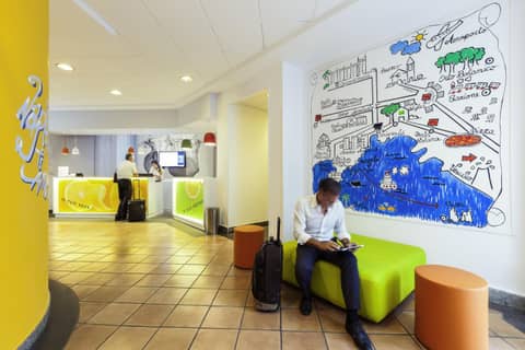 Ibis Styles Napoli Garibaldi — photo 3