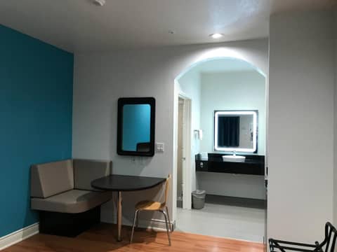 Motel 6-Houston, TX - North — photo 7