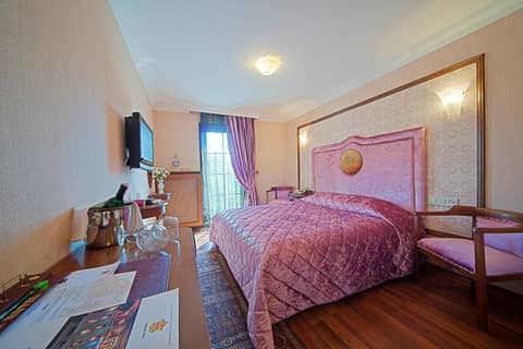 Antea Palace Hotel & Spa — hotel room