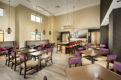 Hampton Inn & Suites San Antonio Northwest/Medical Center — photo 6