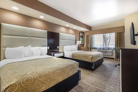 Best Western Plus Lackland Hotel and Suites. — photo 4