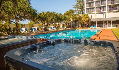 Chateau Beachside Resort — photo 7