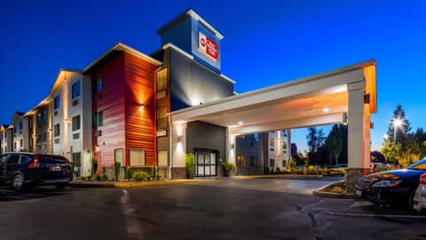 Best Western Plus Portland Airport Hotel & Suites — photo 8