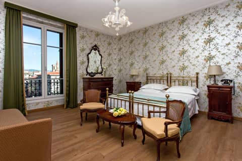 Hotel Pendini — hotel room