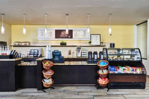 DoubleTree by Hilton Hotel Salt Lake City Airport — dining