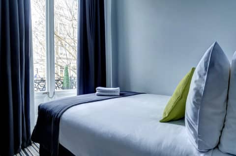 Trebovir Hotel — hotel room