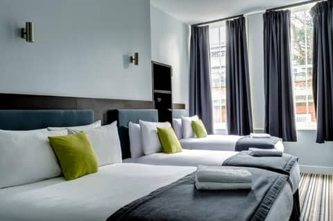 Trebovir Hotel — hotel room