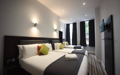 Trebovir Hotel — hotel room