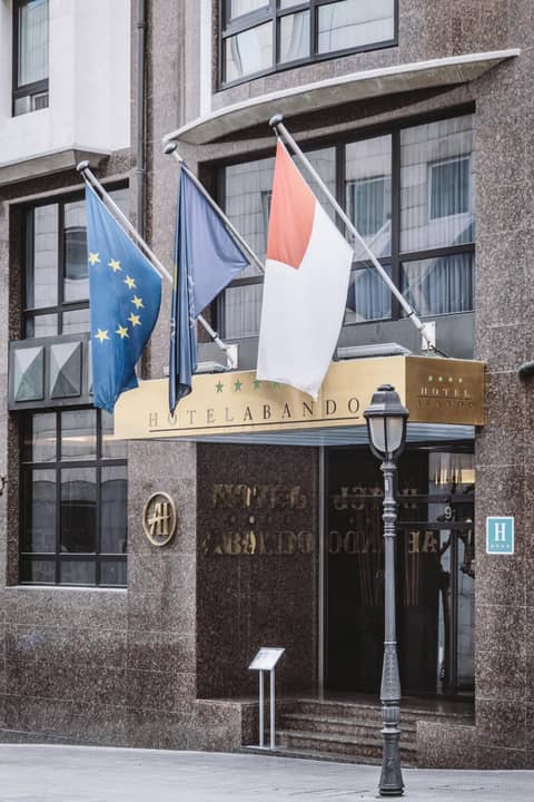 Hotel ILUNION Abando Bilbao — building
