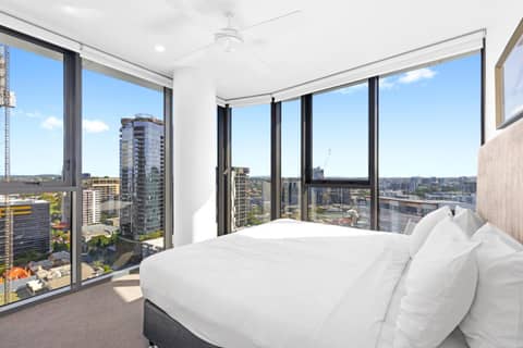 Brisbane One Apartments by CLLIX — photo 7