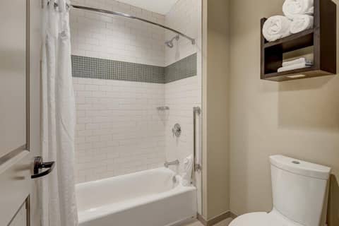 Staybridge Suites Baltimore - Inner Harbor by IHG — photo 8