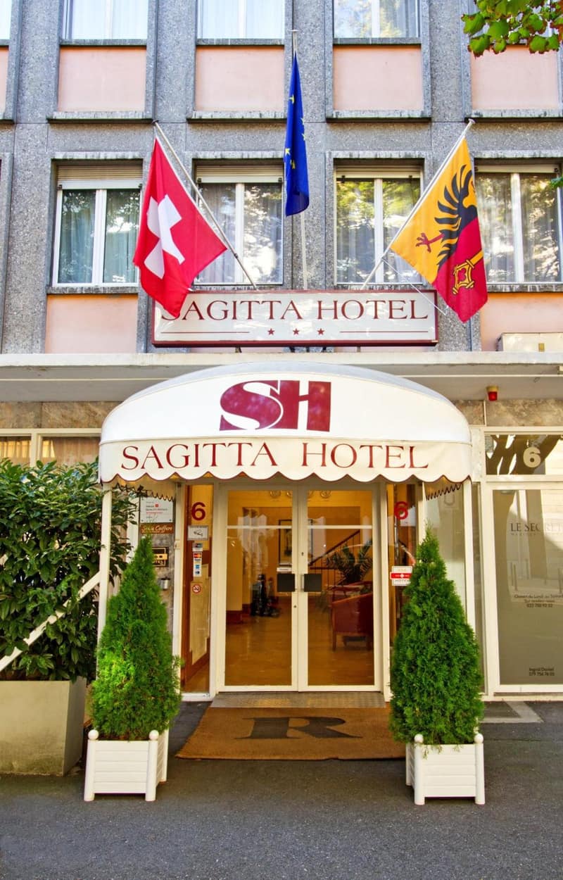 Hotel Sagitta — building