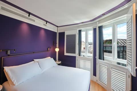ESTIMAR Valencia — hotel room
